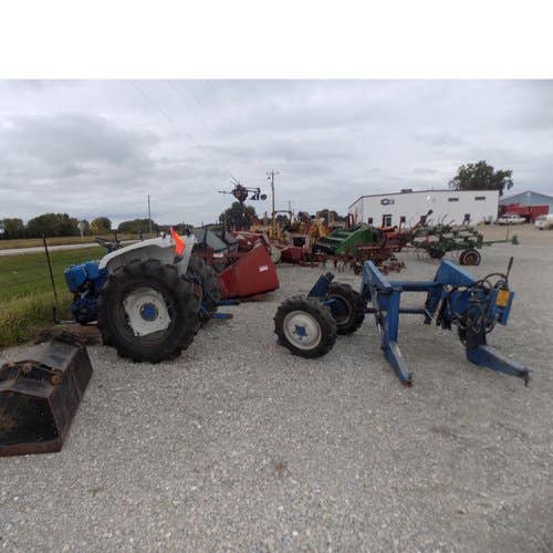 Used Ford 1900 Tractor parts.