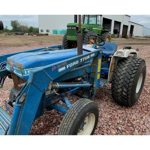 1984 Used Ford 1910 Tractor parts.