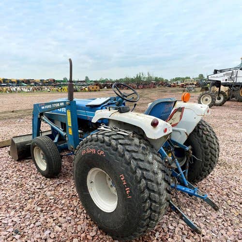 1984 Used Ford 1910 Tractor parts.