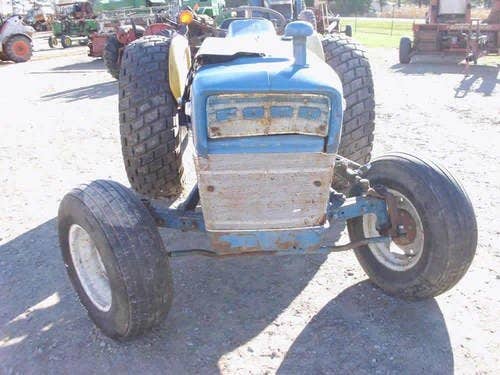 Used Ford 2000 Tractor parts.