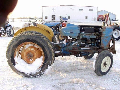Used Ford 2600 Tractor parts.