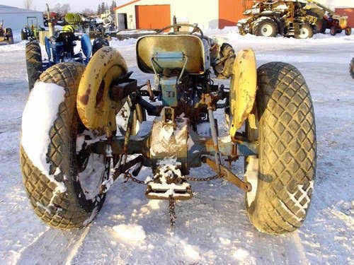 Used Ford 2600 Tractor parts.