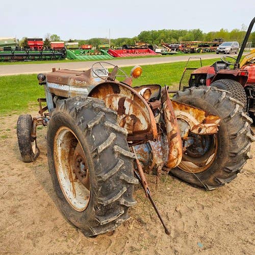 Used Ford 3000 Tractor parts.