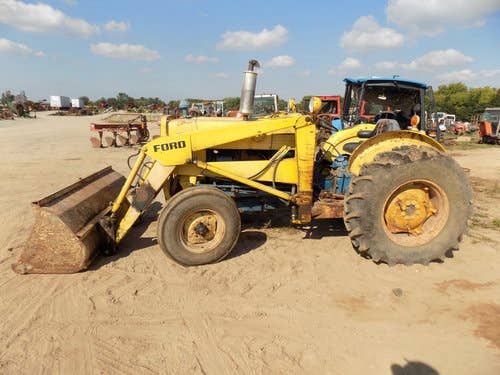 Used Ford 3400 Tractor parts.