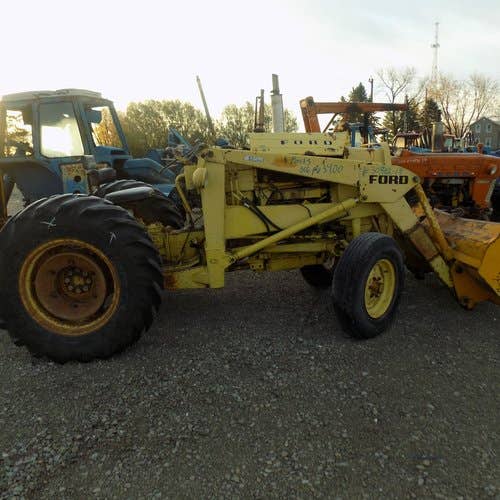 Used Ford 3400 Tractor parts.