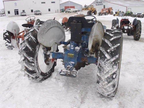 Used Ford 3600 Tractor parts.