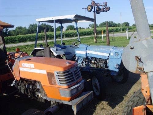 Used Ford 3600 Tractor parts.