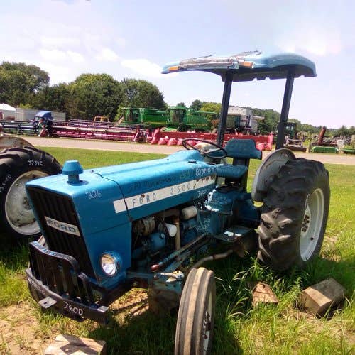 Used Ford 3600 Tractor parts.