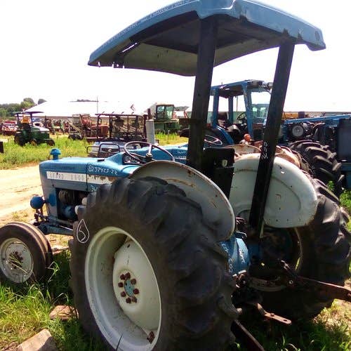 Used Ford 3600 Tractor parts.