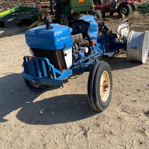 Used Ford 3610 Tractor parts.