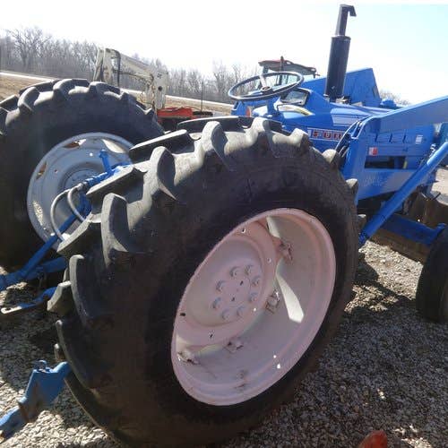 Used Ford 4000 Tractor parts.
