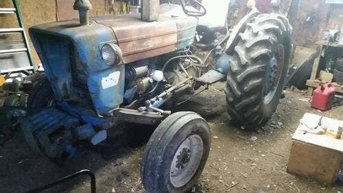 Used Ford 4000SU Tractor parts.