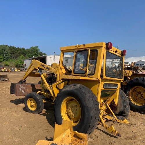 Used Ford 420 Construction & Industrial parts.