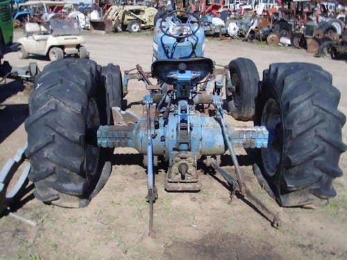 Used Ford 4600 Tractor parts.