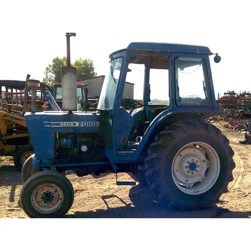 Used Ford 4600 Tractor parts.