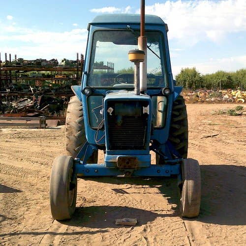 Used Ford 4600 Tractor parts.