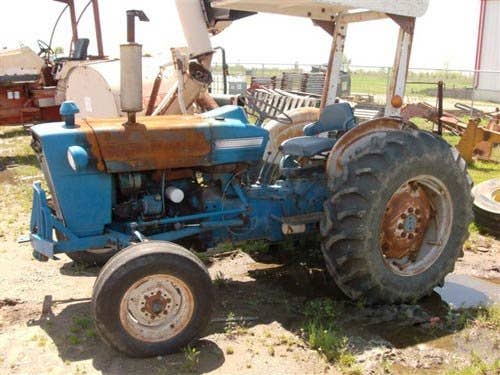 Used Ford 4610 Tractor parts.