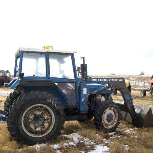 Used Ford 4610 Tractor parts.