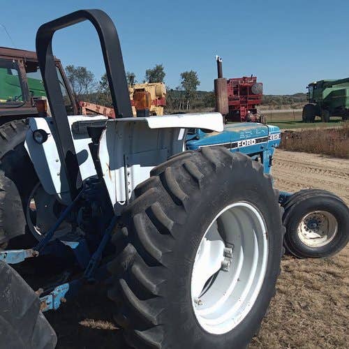 Used Ford 4610 Tractor parts.