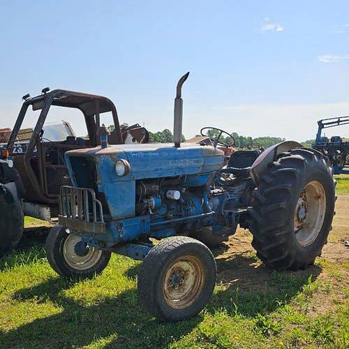 Used Ford 5000 Tractor parts.