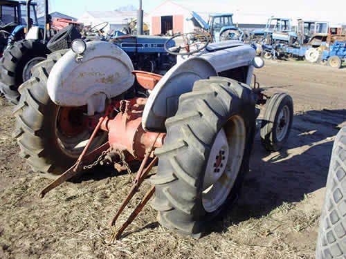 Used Ford 600 Tractor parts.