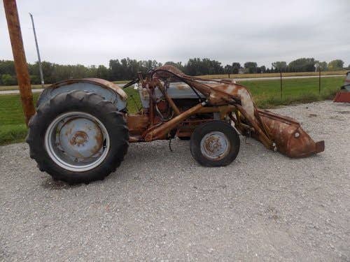 Used Ford 600 Tractor parts.