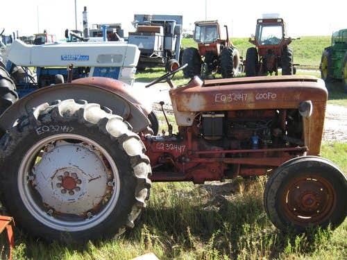 Used Ford 600 Tractor parts.