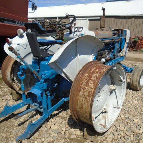 Used Ford 6000 Tractor parts.