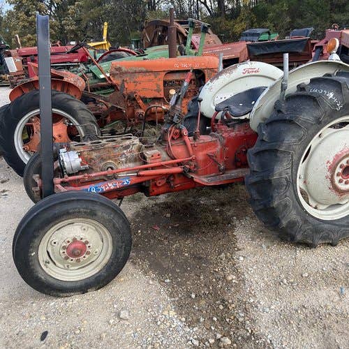 Used Ford 661 Tractor parts.