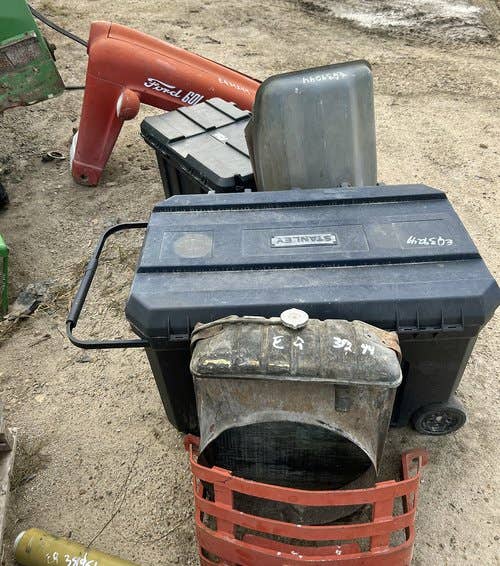Used Ford 661 Tractor parts.