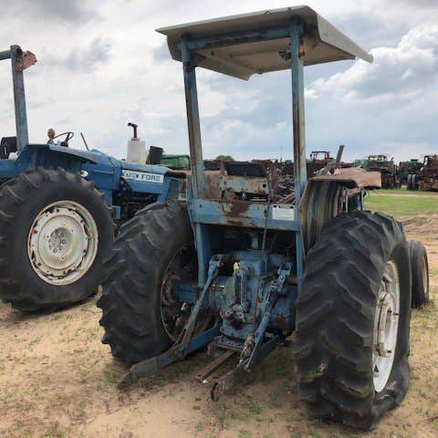 Used Ford 6700 Tractor parts.