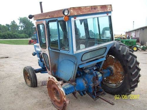 Used Ford 7000 Tractor parts.