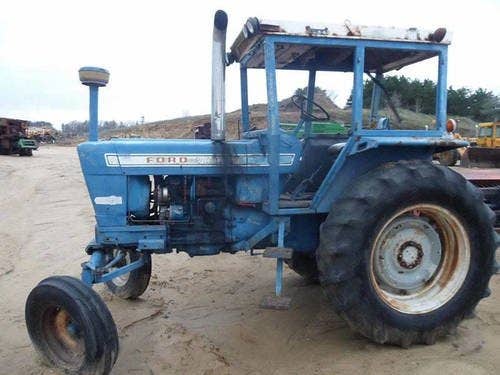 Used Ford 7000 Tractor parts.