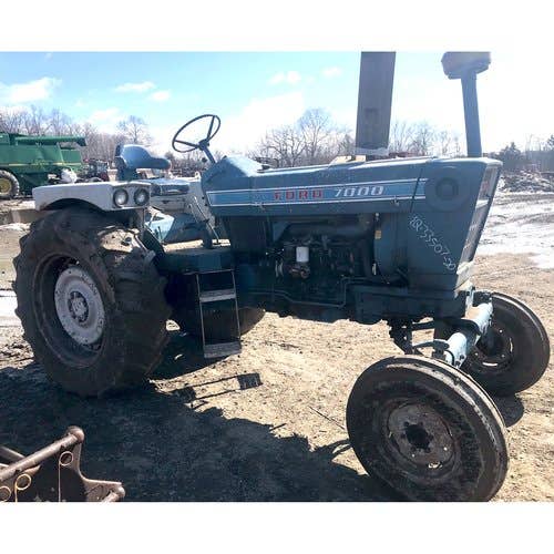 Used Ford 7000 Tractor parts.