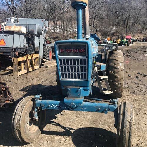 Used Ford 7000 Tractor parts.