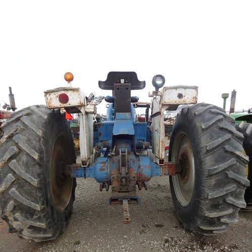 Used Ford 7000 Tractor parts.