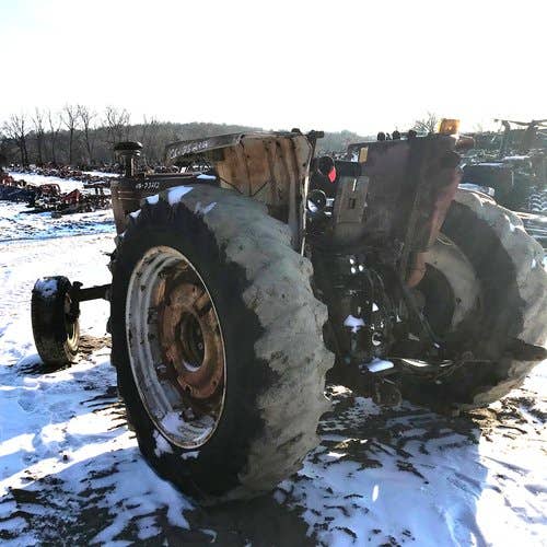 Used Ford 7600 Tractor parts.