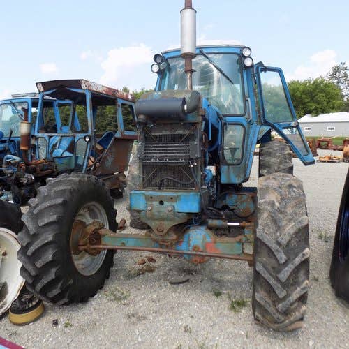 Used Ford 7700 Tractor parts.