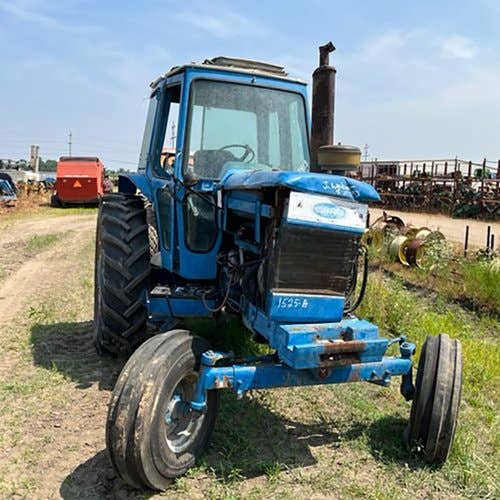 Used Ford 7700 Tractor parts.