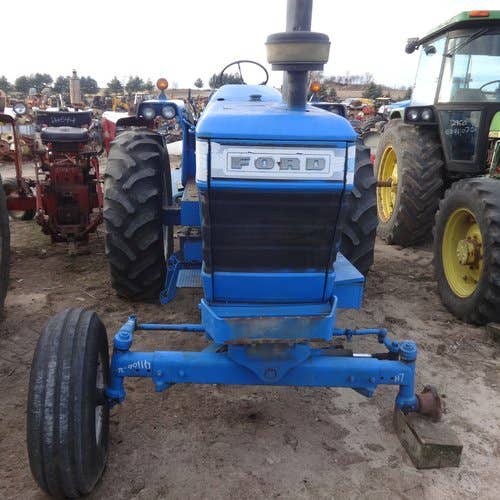 Used Ford 7700 Tractor parts.