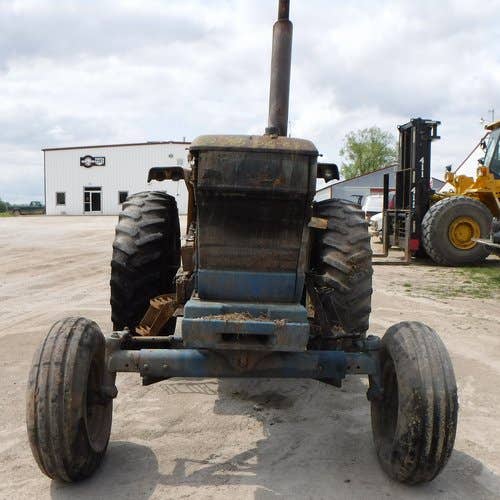 Used Ford 7710 Tractor parts.