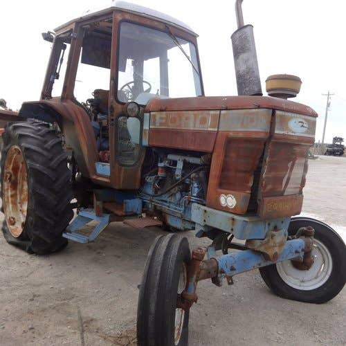 Used Ford 7710 Tractor parts.