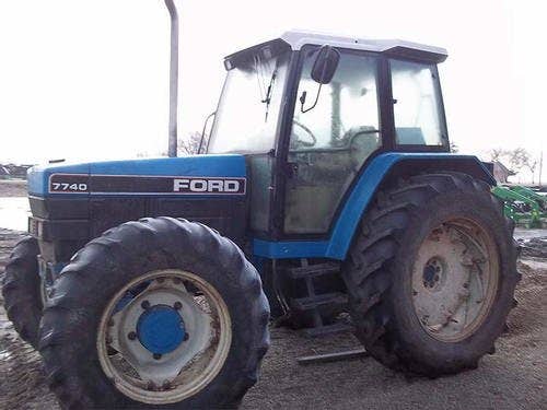 Used Ford 7740 Tractor parts.