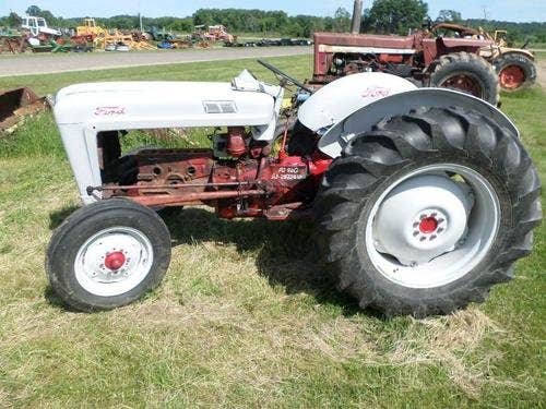 Used Ford 800 Tractor parts.