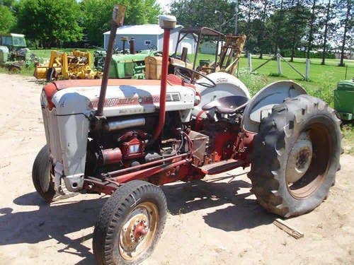 Used Ford 801 Tractor parts.