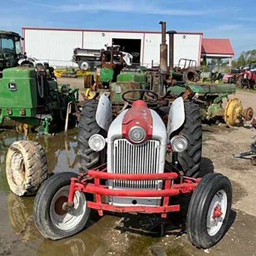 Used Ford 801 Tractor parts.