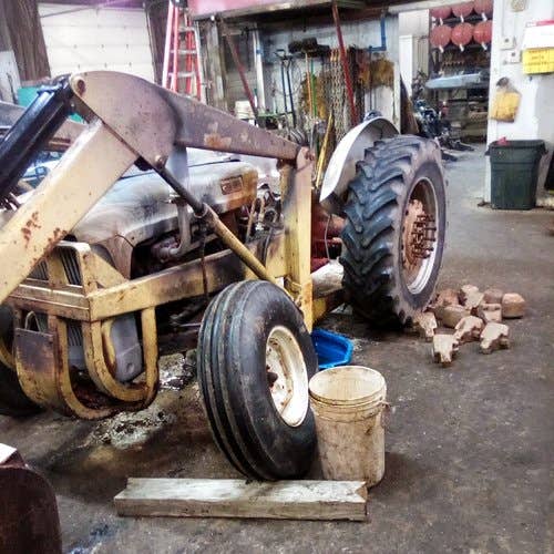 Used Ford 860 Tractor parts.