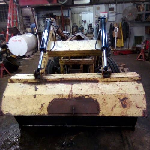 Used Ford 860 Tractor parts.
