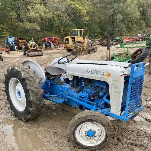 Used Ford 860 Tractor parts.