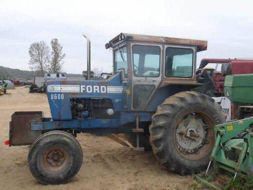 Used Ford 8600 Tractor parts.